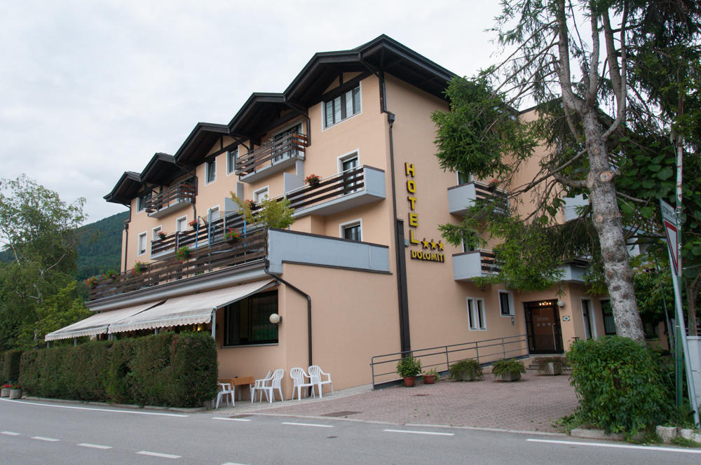 Hotel Dolomiti Levico Terme Exterior photo